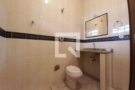 Casa à venda com 182m², 3 quartos e 4 vagas Casa à venda com 182m², 3 quartos e 4 vagasBanheiro