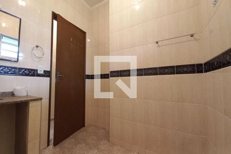 Casa à venda com 182m², 3 quartos e 4 vagas Casa à venda com 182m², 3 quartos e 4 vagasBanheiro