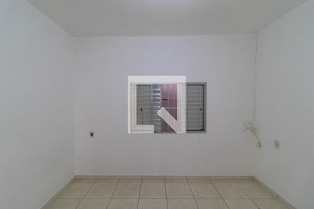 Casa à venda com 170m², 3 quartos e 2 vagasQuarto 02