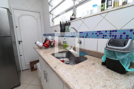 Apartamento à venda com 98m², 2 quartos e 1 vagaCozinha