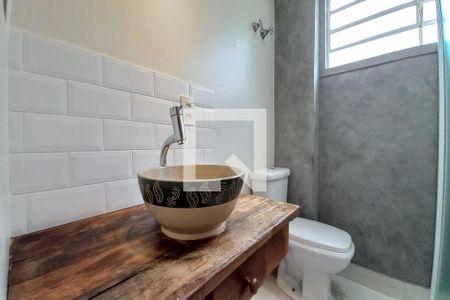 Apartamento à venda com 75m², 2 quartos e 2 vagas Apartamento à venda com 75m², 2 quartos e 2 vagasBanheiro