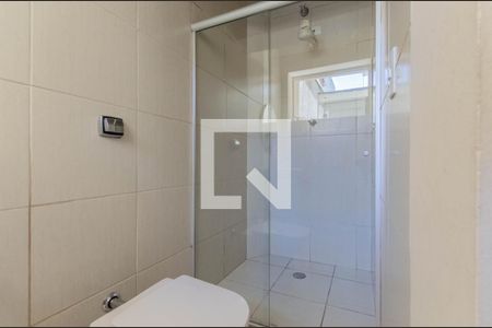 Casa à venda com 360m², 3 quartos e 3 vagas Casa à venda com 360m², 3 quartos e 3 vagasBanheiro da Suíte 5