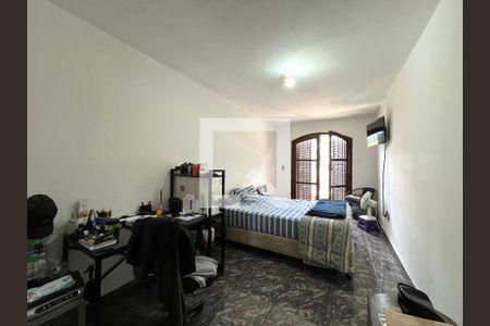 Casa à venda com 173m², 5 quartos e 2 vagas Casa à venda com 173m², 5 quartos e 2 vagasSuite 2