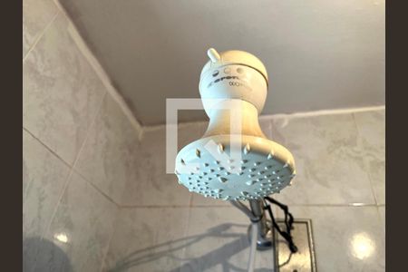 Casa à venda com 173m², 5 quartos e 2 vagas Casa à venda com 173m², 5 quartos e 2 vagasBanheiro da Suíte 2