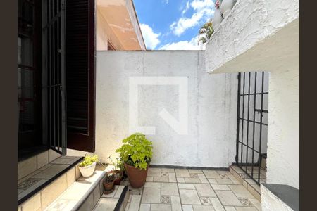 Casa à venda com 173m², 5 quartos e 2 vagas Casa à venda com 173m², 5 quartos e 2 vagasVaranda da Suíte 1