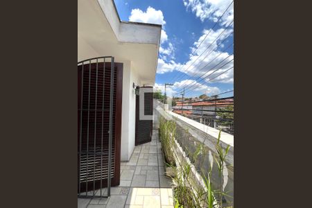 Casa à venda com 173m², 5 quartos e 2 vagas Casa à venda com 173m², 5 quartos e 2 vagasVaranda do Quarto 3