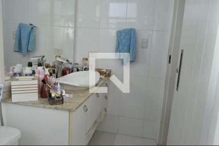 Apartamento à venda com 295m², 3 quartos e 1 vagaBanheiro/Quarto 1