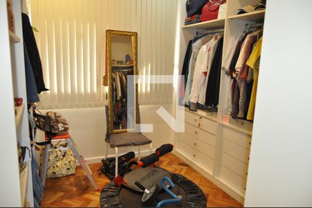 Apartamento à venda com 295m², 3 quartos e 1 vagaCloste/Quarto 3