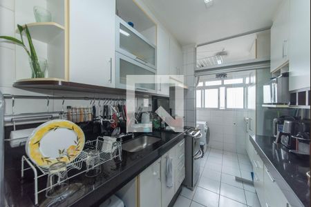 Apartamento à venda com 70m², 3 quartos e 2 vagas Apartamento à venda com 70m², 3 quartos e 2 vagasCozinha