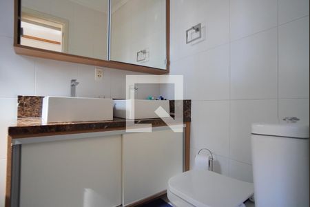 Casa à venda com 165m², 3 quartos e 3 vagasSegundo Andar - Banheiro da Suíte