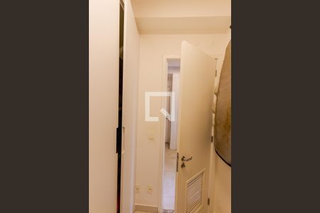 Apartamento à venda com 115m², 4 quartos e 2 vagas Apartamento à venda com 115m², 4 quartos e 2 vagasQuarto de Serviço