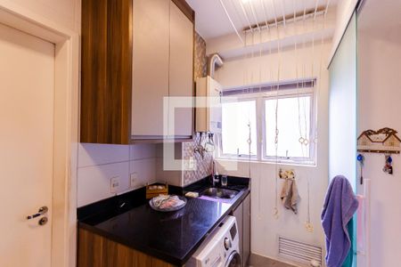 Apartamento à venda com 115m², 4 quartos e 2 vagas Apartamento à venda com 115m², 4 quartos e 2 vagasÁrea de Serviço