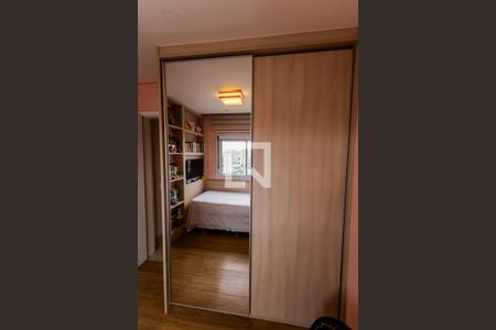 Apartamento à venda com 115m², 4 quartos e 2 vagas Apartamento à venda com 115m², 4 quartos e 2 vagasSuíte 2