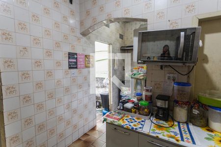 Casa à venda com 360m², 4 quartos e 5 vagas Casa à venda com 360m², 4 quartos e 5 vagasCozinha