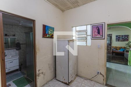 Casa à venda com 360m², 4 quartos e 5 vagas Casa à venda com 360m², 4 quartos e 5 vagasEscritório