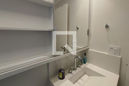 Apartamento à venda com 137m², 3 quartos e 3 vagas Apartamento à venda com 137m², 3 quartos e 3 vagasBanheiro Social