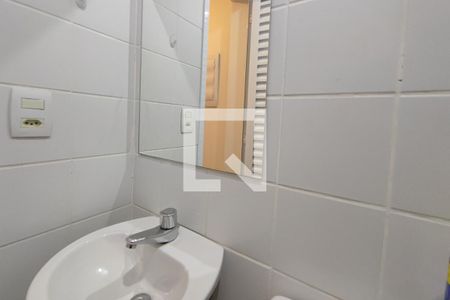 Apartamento à venda com 137m², 3 quartos e 3 vagas Apartamento à venda com 137m², 3 quartos e 3 vagasBanheiro de Serviço