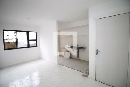 Sala de apartamento para alugar com 2 quartos, 44m² em Madureira, Rio de Janeiro