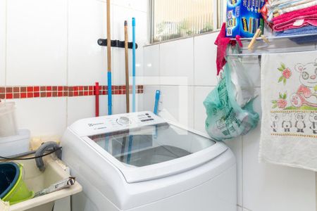 Apartamento à venda com 74m², 2 quartos e 1 vagaÁrea de Serviço