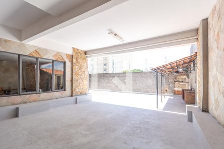 Apartamento à venda com 74m², 2 quartos e 1 vagaÁrea comum