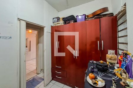 Casa à venda com 150m², 5 quartos e 2 vagas Casa à venda com 150m², 5 quartos e 2 vagasquarto 2