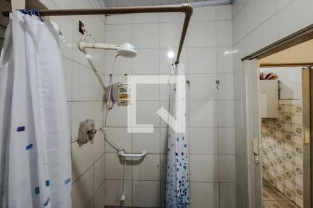 Casa à venda com 150m², 5 quartos e 2 vagas Casa à venda com 150m², 5 quartos e 2 vagasbanheiro 1