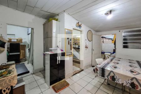 Casa à venda com 150m², 5 quartos e 2 vagas Casa à venda com 150m², 5 quartos e 2 vagascozinha copa