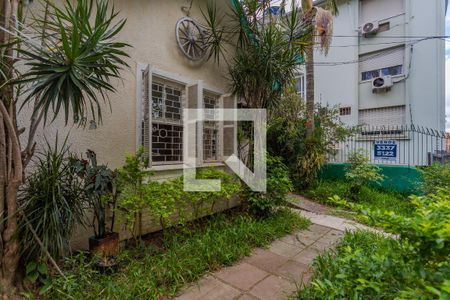 Casa à venda com 68m², 2 quartos e 2 vagas Casa à venda com 68m², 2 quartos e 2 vagasQuintal