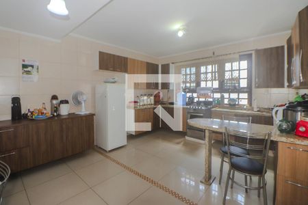 Casa à venda com 202m², 4 quartos e 3 vagasCozinha