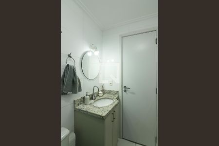 Apartamento à venda com 65m², 2 quartos e 1 vagaBanheiro Social