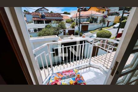 Casa de condomínio à venda com 127m², 3 quartos e 1 vaga