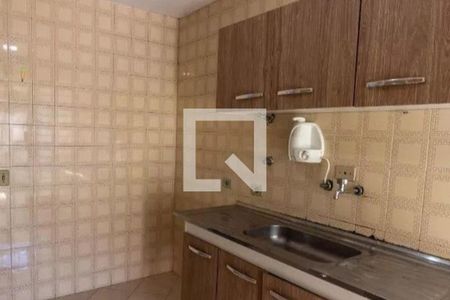 Casa à venda com 100m², 3 quartos e 2 vagas