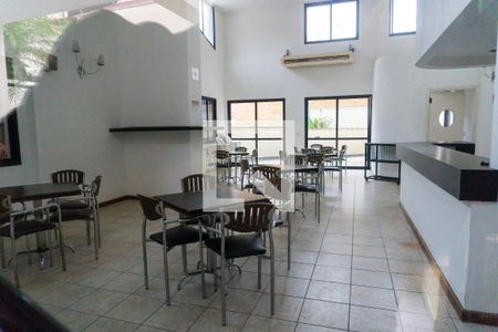 Apartamento à venda com 40m², 1 quarto e 1 vaga Apartamento à venda com 40m², 1 quarto e 1 vagaÁrea comum - Salão de festas
