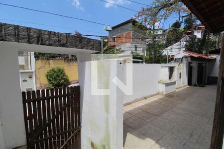 Casa de condomínio à venda com 204m², 4 quartos e 2 vagasFrente da casa