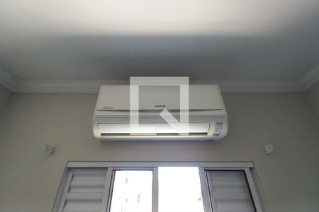 Casa de condomínio à venda com 130m², 3 quartos e 2 vagas Casa de condomínio à venda com 130m², 3 quartos e 2 vagasDetalhe do Quarto 1