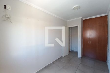 Casa de condomínio à venda com 130m², 3 quartos e 2 vagas Casa de condomínio à venda com 130m², 3 quartos e 2 vagasQuarto 1