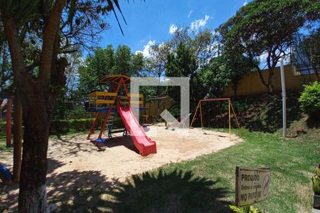 Casa de condomínio à venda com 130m², 3 quartos e 2 vagas Casa de condomínio à venda com 130m², 3 quartos e 2 vagasÁrea comum - Playground