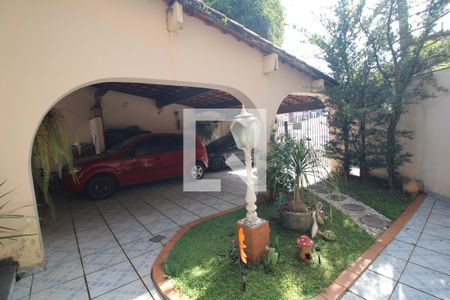 Casa à venda com 334m², 3 quartos e 4 vagasGaragem
