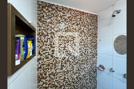 Casa de condomínio à venda com 85m², 3 quartos e 1 vagaSuíte - Banheiro