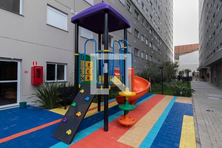 Apartamento para alugar com 26m², 1 quarto e sem vaga Apartamento para alugar com 26m², 1 quarto e sem vagaÁrea Comum - Playground