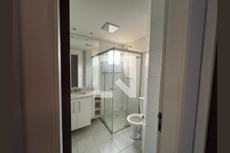 Apartamento à venda com 72m², 2 quartos e 2 vagasBanheiro da Suíte