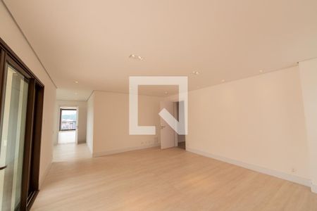 Sala de apartamento à venda com 4 quartos, 708m² em Alphaville Empresarial, Barueri