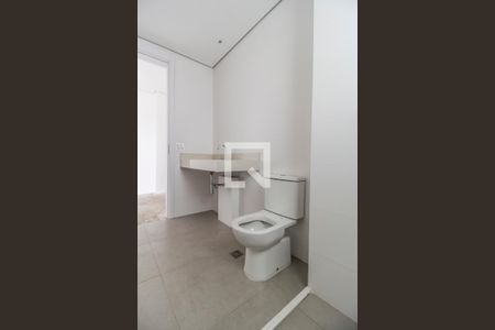 Apartamento à venda com 708m², 4 quartos e 7 vagas Apartamento à venda com 708m², 4 quartos e 7 vagasBanheiro da Suíte 3