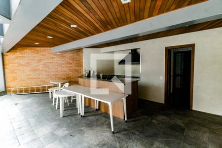 Apartamento à venda com 197m², 4 quartos e 3 vagasÁrea comum - Churrasqueira