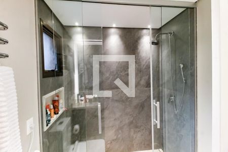 Apartamento à venda com 197m², 4 quartos e 3 vagasBanheiro da Suíte 3