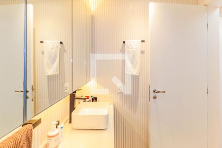 Apartamento para alugar com 130m², 3 quartos e 2 vagasBanheiro Suíte 1