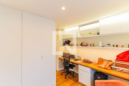 Apartamento para alugar com 130m², 3 quartos e 2 vagasSuíte 2
