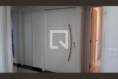 Apartamento à venda com 244m², 5 quartos e 4 vagas Apartamento à venda com 244m², 5 quartos e 4 vagasFoto 17
