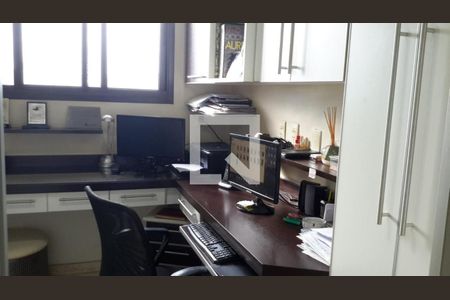 Apartamento à venda com 244m², 5 quartos e 4 vagas Apartamento à venda com 244m², 5 quartos e 4 vagasFoto 28