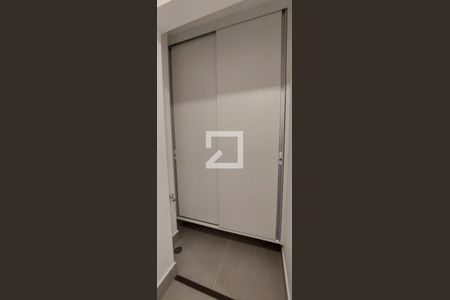 Apartamento à venda com 163m², 3 quartos e 4 vagasDepósito particular